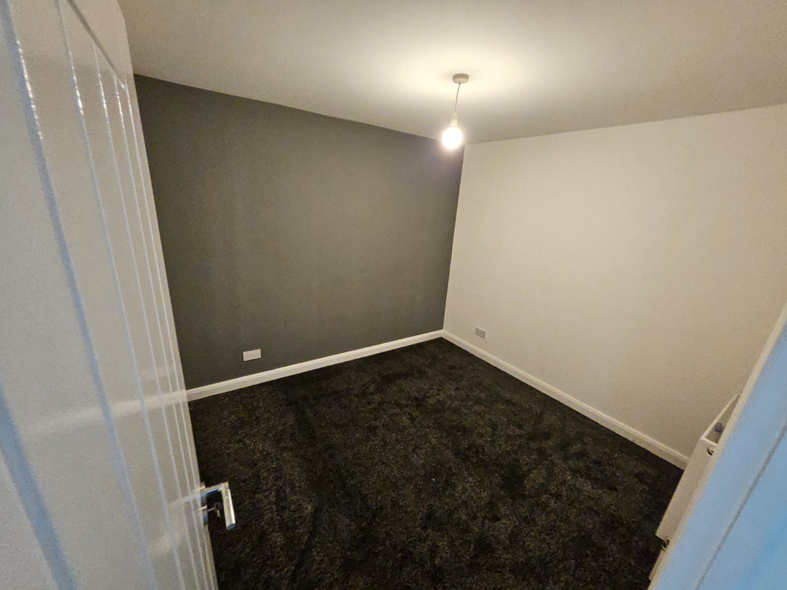 4/5 Bedroom House Carlton